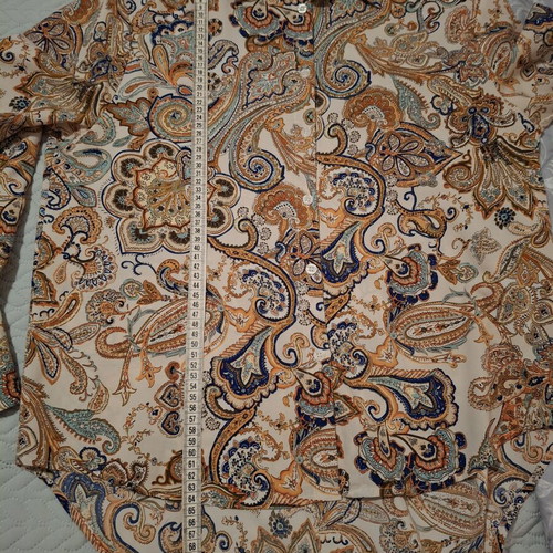 Shirt with paisley design used, size L, colorful