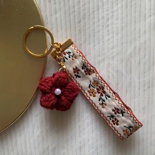 Handmade keychain with flower new