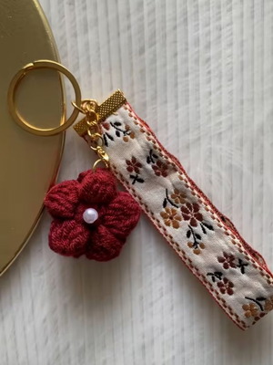 Handmade keychain with flower new