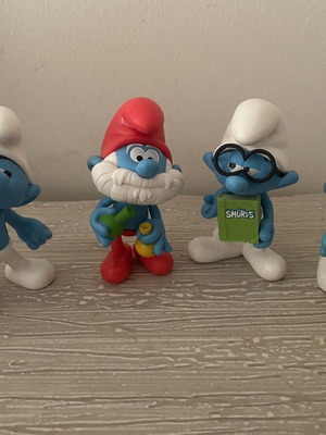 Φιγούρες Giochi Preziosi The Smurfs σαν καινούργιες, ύψους 7,5 εκ., σετ 4