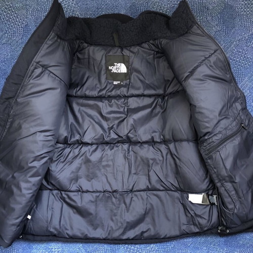 The North Face Sherpa Nuptse Jacket new, XL, dark blue