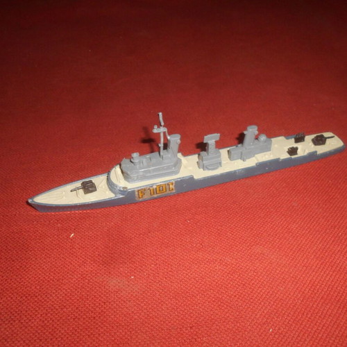 Matchbox Sea Kings Frigate K-301 Lesney 1976 F 101 military ship