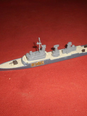 Matchbox Sea Kings Frigate K-301 Lesney 1976 F 101 military ship