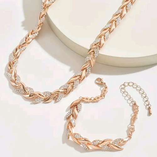 Elegant jewelry set necklace and bracelet new, rose gold