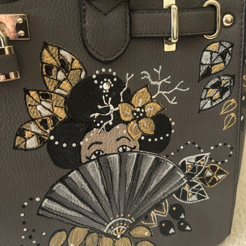 Handbag hand-painted with gold and strass details, new, gray