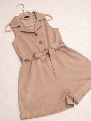 Girls' jumpsuit new, beige nude, sizes 116–122 cm