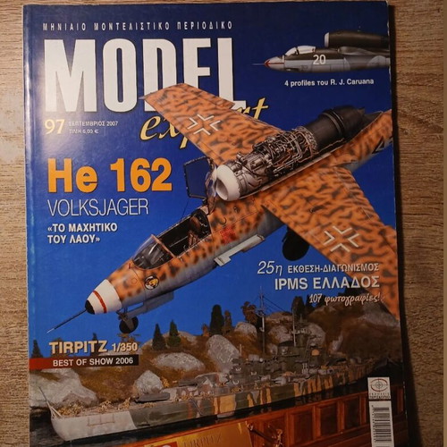 Model Expert monthly magazine used, pack of 8 issues