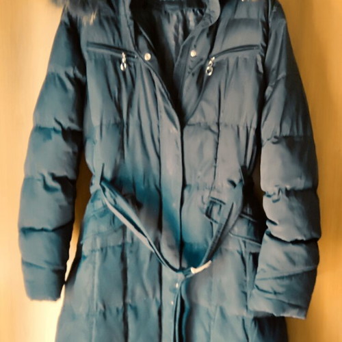 Lola black coat used, warm with faux fur hood, size M