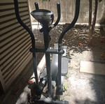 Elliptical machine like new, fully functional