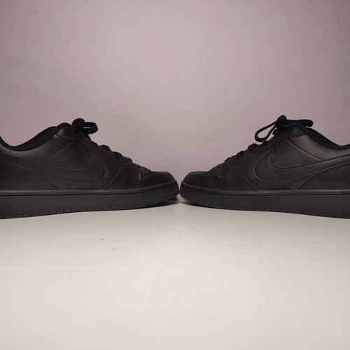 Nike athletic shoes like new, size 38, black