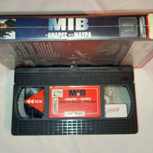 Men in Black VHS used with subtitles original Videosonic