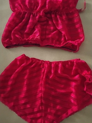 Lingerie set like new, red