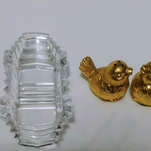 Set of gilded miniature salt and pepper shakers with lead tray