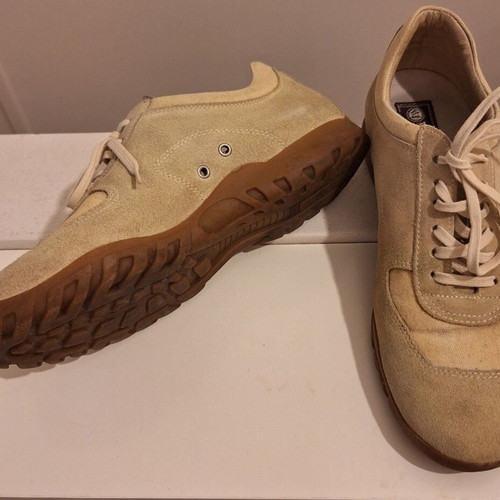 Marlboro Classics men's athletic shoes used, beige, size 41