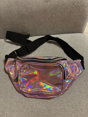 Banana bag for girl like new, pink metallic color
