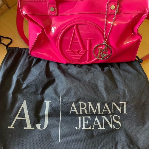 ArmaniJeans barrel-shaped handbag fuchsia like new
