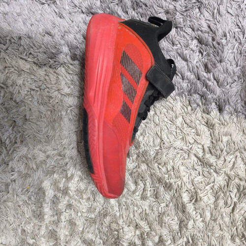 Adidas sports shoes for boys, red, size 38