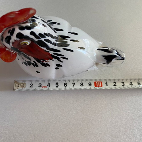 Glass chicken figurines like new, pair, British handcrafted art