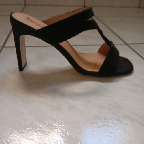 Black mules new with thick square heel 10cm, size 39