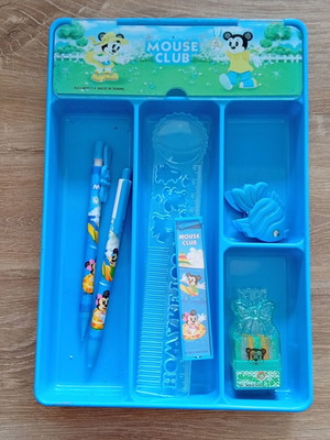 Children's desk set new with all school supplies