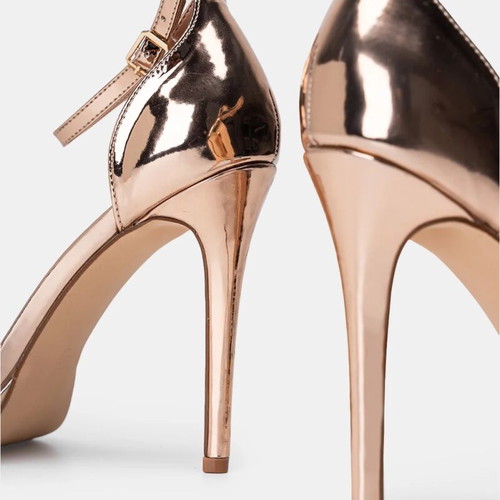 Bozikis rose gold heels like new, size 38
