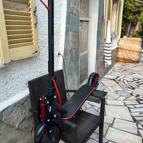 Xiaomi Pro 2 Extra like new with front suspension and red details
