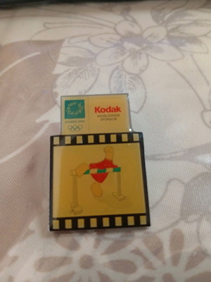 Pin Athens 2004 Ολυμπιακή Αγώνες Αθήνας Kodak σαν καινούργιο, συλλεκτική καρφίτσα εμπόδια
