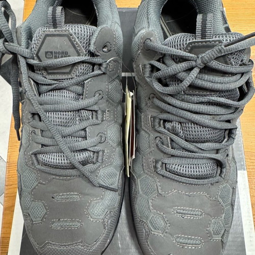 Nordblanc Hiking Shoes New with Vibram Sole, Size 43, Gray