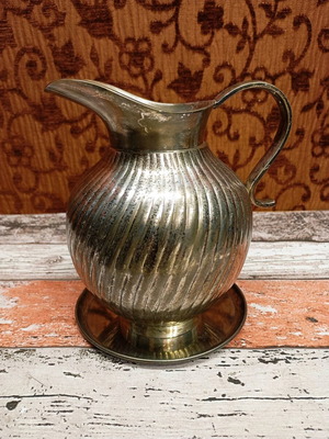 Silver-plated Art Deco jug used, brass with saucer