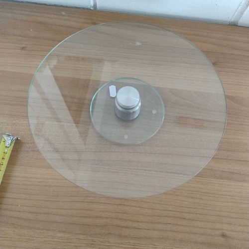 Glass cake stand with rotating head, like new, diameter 33 cm