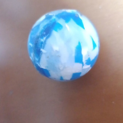 Bouncy plastic ball like new