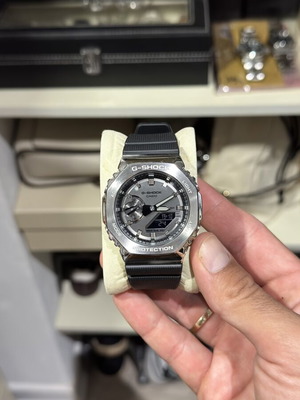 Casio G Shock Casioak GM 2100 wristwatch like new, black