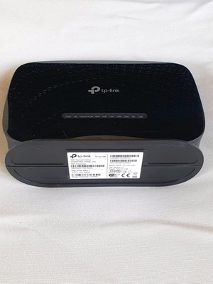 TP-Link 100V ασύρματο modem router μεταχειρισμένο by Vodafone