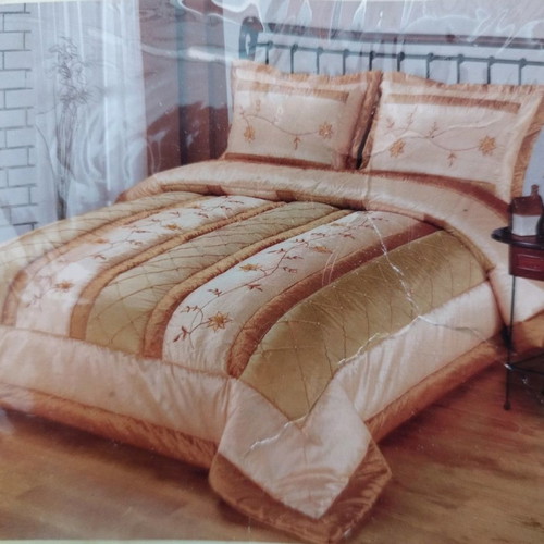 Quilt and pillowcase set new 2.20 x 2.40