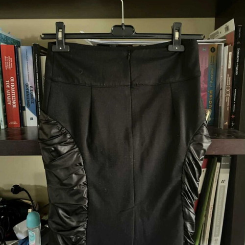 Rinascimento black skirt knee-length with front gathers