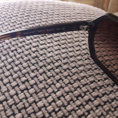 Versace sunglasses used, like new, excellent lenses