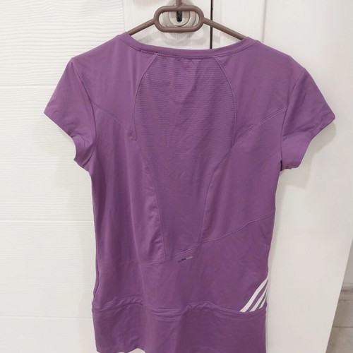 Adidas women's activewear top purple like new, size M 38