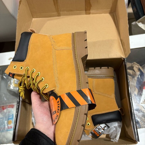 Work shoes with safety new, sizes 40-46