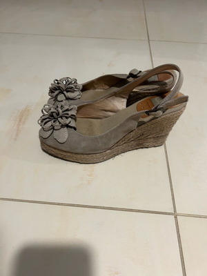 Καλοκαιρινά παπούτσια kanna