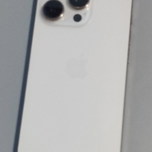 iPhone 16 Pro like new, battery health 86%