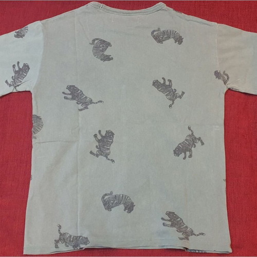 Zara children's short-sleeve t-shirt size 7, 122cm like new, gray multicolor