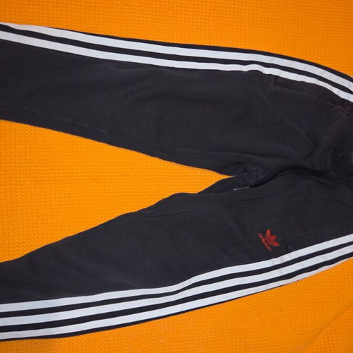 Adidas black kids' pants used, age 7