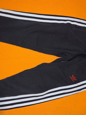 Adidas black kids' pants used, age 7
