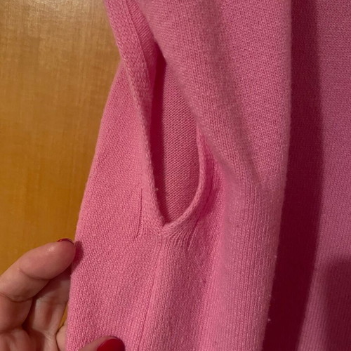 Benetton plus size wool and cashmere pink vest like new, large