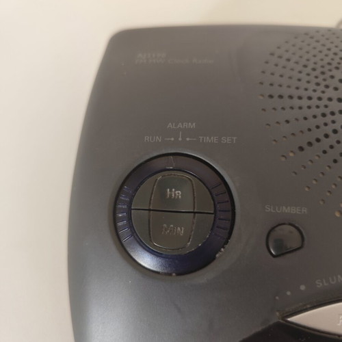 Philips AJ3190/00 digital table radio alarm clock used