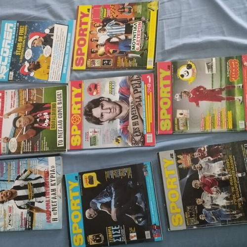 Sporty and Top Scorer magazines used