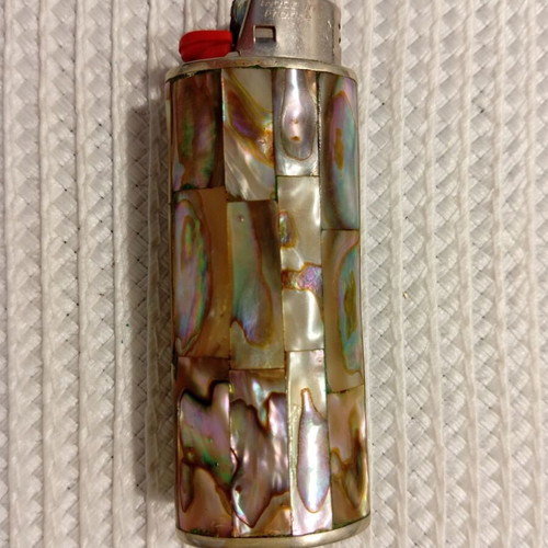Vintage Mexican lighter with natural abalone, 1978