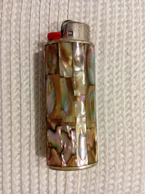 Vintage Mexican lighter with natural abalone, 1978