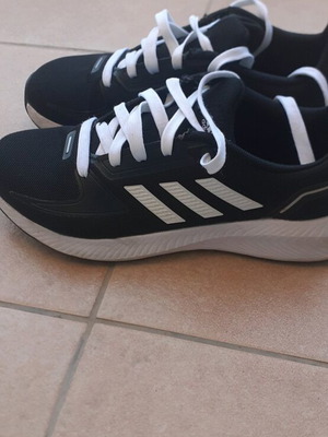 Adidas black athletic shoes size 38 like new