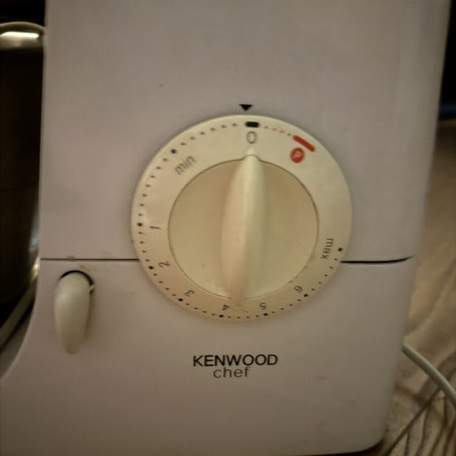 Kenwood Chef kitchen machine KM/A900 series with metal body and stainless steel bowl